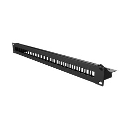 Panneau de brassage 19' 24 empl RJ45 noir nu  1U